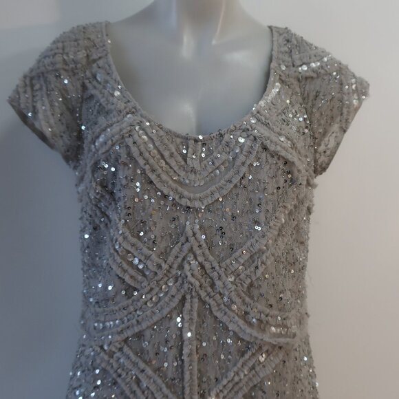 Womens Aidan Mattox Gray Silver Sequin Cap Sleeve Midi Sheath Pencil Dress 14 - Picture 3 of 16